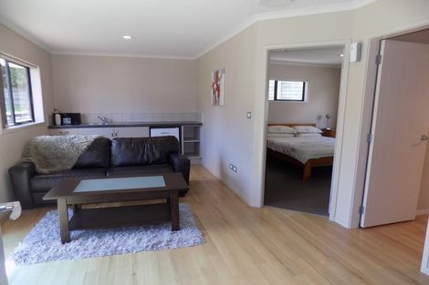 Photo of property in 2 Flight Valley Way, Welcome Bay, Tauranga, 3175