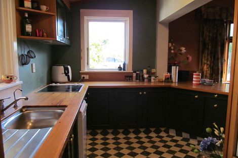 Photo of property in 32 Station Street, Alexandra, 9320