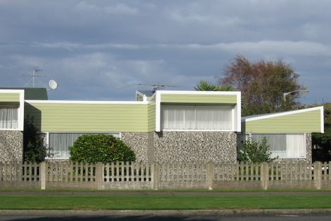 Photo of property in 20 Park Avenue, Epuni, Lower Hutt, 5011
