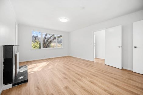 Photo of property in 350 West Coast Road, Glen Eden, Auckland, 0602