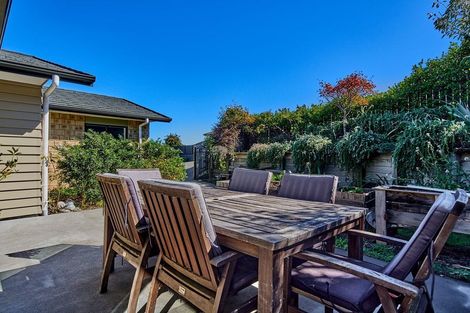 Photo of property in 6 Simpson Crescent, Raumati Beach, Paraparaumu, 5032