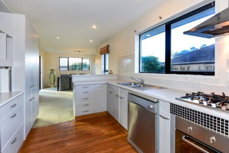 Photo of property in 20 Sawtell Place, Northcote, Christchurch, 8052