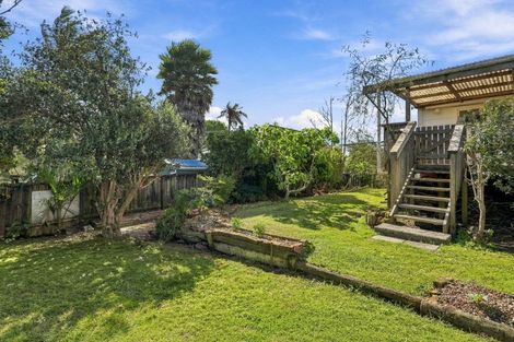 Photo of property in 25 Puriri Street, Helensville, 0800