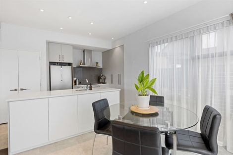 Photo of property in 1a Noodlum Way, Halswell, Christchurch, 8025