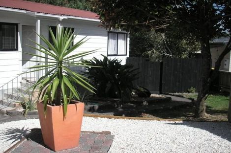Photo of property in 49 Triangle Road, Massey, Auckland, 0614