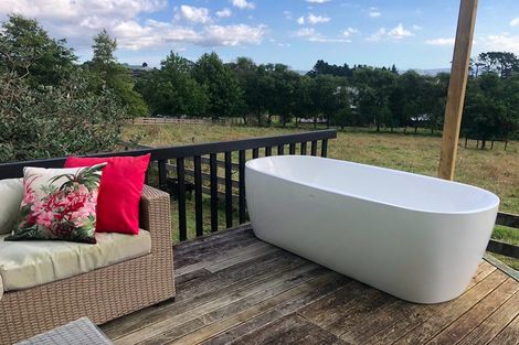 Photo of property in 110a Ruebe Road, Buckland, Pukekohe, 2677