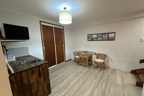 Photo of property in 2/82 Mill Road, Lower Vogeltown, New Plymouth, 4310