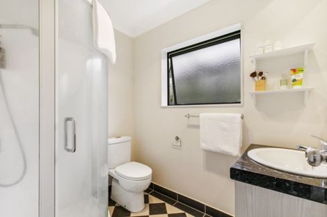 Photo of property in 16 Rosella Drive, Welcome Bay, Tauranga, 3112