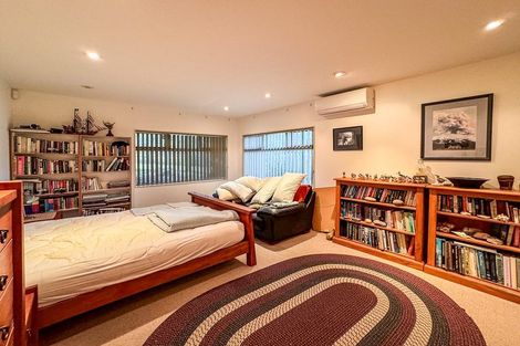 Photo of property in 2/3 Oban Road, Browns Bay, Auckland, 0630