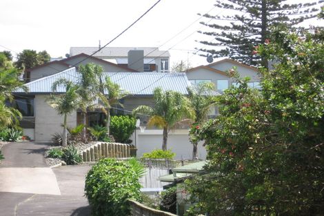 Photo of property in 12a Braemar Road, Castor Bay, Auckland, 0620