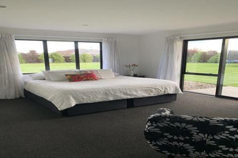 Photo of property in 59 Jacks Drive, West Melton, 7618