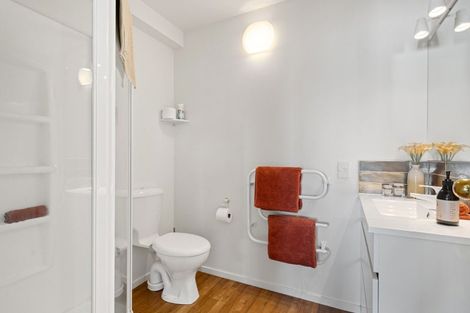 Photo of property in 143 Main Road, Allandale, Lyttelton, 8971