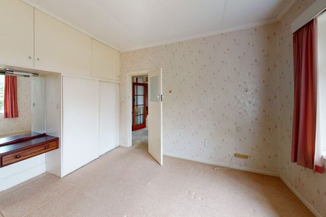 Photo of property in 12 Saint Leonard Street, Saint Johns Hill, Whanganui, 4501