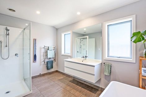 Photo of property in 9 Manapouri Street, Poraiti, Napier, 4112