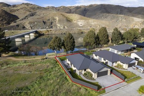 Photo of property in 35a Sunhaven Cove, Cromwell, 9310