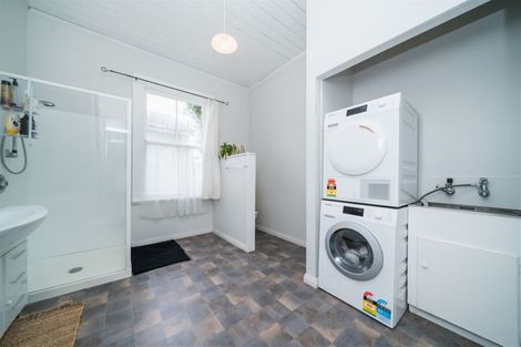 Photo of property in 31 Dahlia Street, Palmerston North, 4410