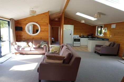 Photo of property in 13 Waterman Drive, Langs Beach, Waipu, 0582