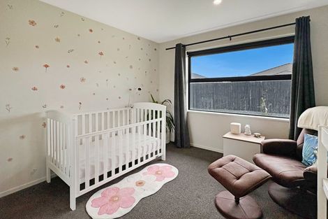 Photo of property in 30 Minerva Crescent, Woodend, 7610