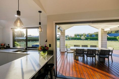 Photo of property in 11 South Oaks Close, Pukemoremore, Cambridge, 3493