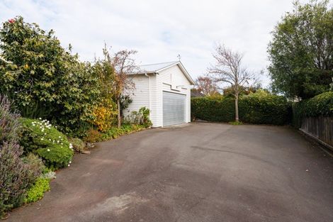 Photo of property in 3 Worsfold Lane, Terrace End, Palmerston North, 4410