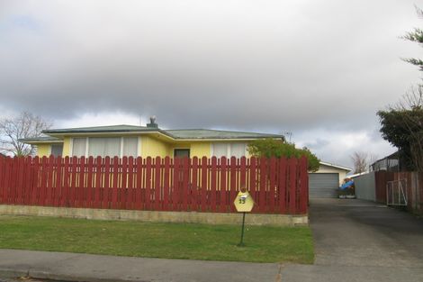 Photo of property in 15 Deal Crescent, Flaxmere, Hastings, 4120