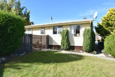Photo of property in 39 Pukaki Place, Twizel, 7901