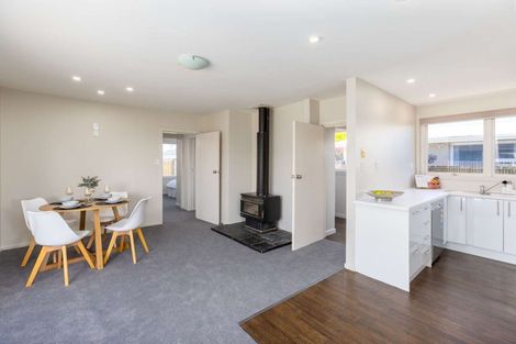 Photo of property in 12 Glenrowan Avenue, Avondale, Christchurch, 8061