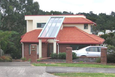 Photo of property in 18 Redfern Lane, Glenfield, Auckland, 0629