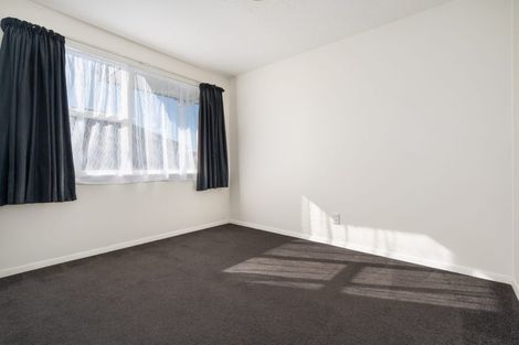 Photo of property in 33 Cotswold Avenue, Bishopdale, Christchurch, 8053