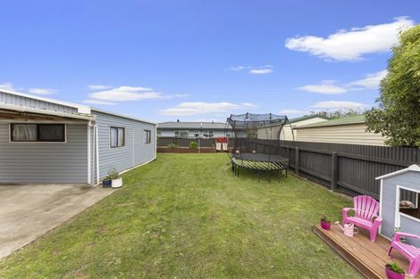 Photo of property in 12 Pembroke Street, Highbury, Palmerston North, 4412