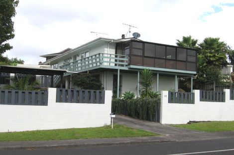 Photo of property in 23 Widmore Drive, Massey, Auckland, 0614