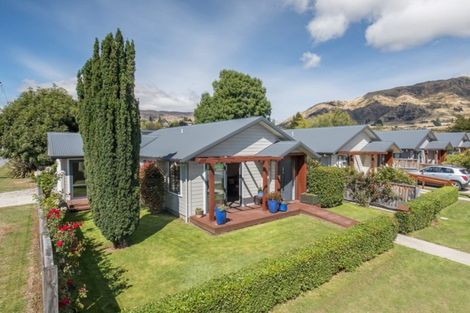 Photo of property in 200 Warren Street, Wanaka, 9305