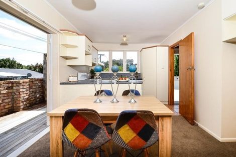 Photo of property in 24 Helena Street, Massey, Auckland, 0614