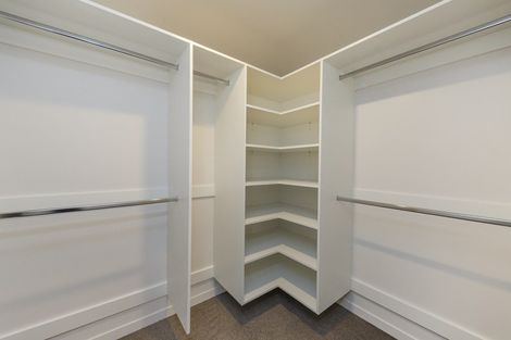 Photo of property in 13 Grand Oaks Drive, Awapuni, Palmerston North, 4412