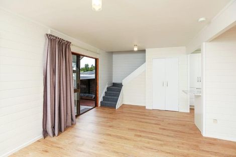 Photo of property in 14 Kiwi Avenue, Forest Lake, Hamilton, 3200