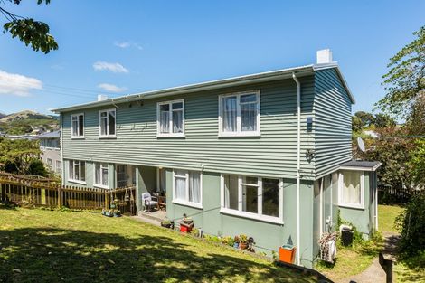 Photo of property in 78-80 Hereford Street, Cannons Creek, Porirua, 5024
