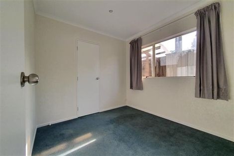 Photo of property in 17 Chapletown Drive, East Tamaki, Auckland, 2016