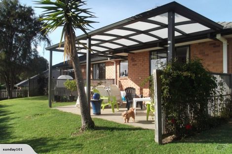 Photo of property in 32 Bateleur Close, Welcome Bay, Tauranga, 3112