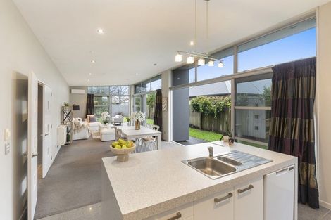 Photo of property in 2 Sycamore Close, Rangiora, 7400