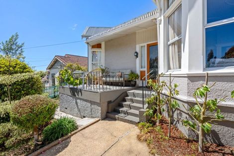 Photo of property in 18 Northview Crescent, Belleknowes, Dunedin, 9011