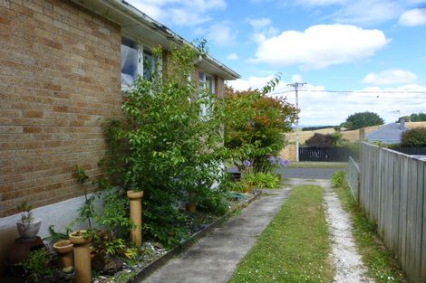 Photo of property in 6 Te Wheoro Street, Meremere, Mercer, 2474