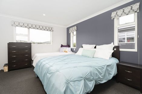Photo of property in 114a Helston Road, Paparangi, Wellington, 6037