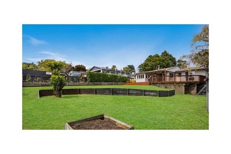 Photo of property in 16 Red Hill Road, Red Hill, Papakura, 2110