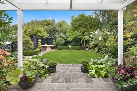 Photo of property in 4 Ardmore Place, Bishopdale, Christchurch, 8053