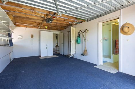 Photo of property in 54 Stratford Drive, Cable Bay, 0420