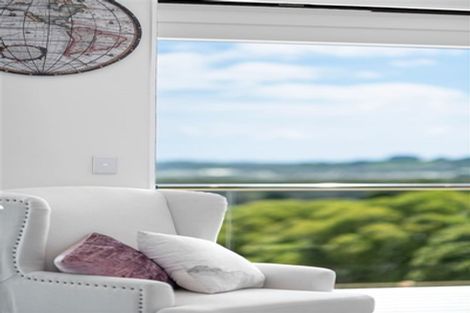 Photo of property in 9 Rakiraki Place, Flat Bush, Auckland, 2019