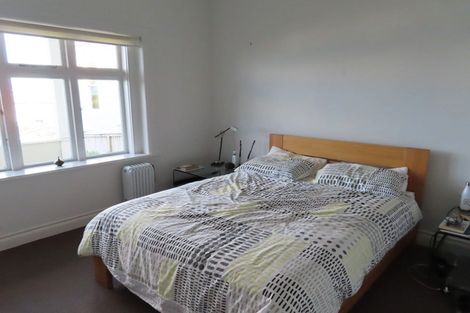 Photo of property in 16 Grosvenor Terrace, Thorndon, Wellington, 6011