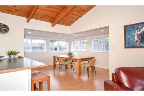 Photo of property in 44 Rangitane Loop Road, Kerikeri, 0294