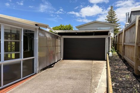 Photo of property in 7b Steele Street, Meadowbank, Auckland, 1072