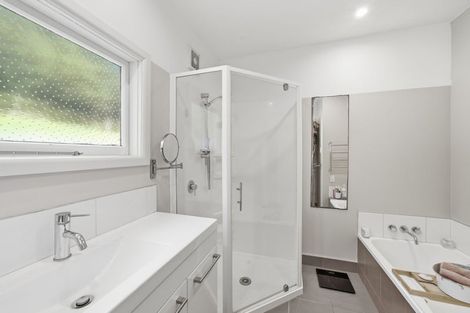 Photo of property in 2 Aotea Terrace, Huntsbury, Christchurch, 8022